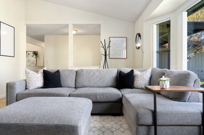 Foto del edificio - 4506 Wrenford Way