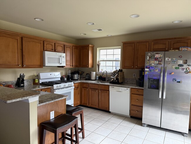 Foto del edificio - 283 Fountayne Ln