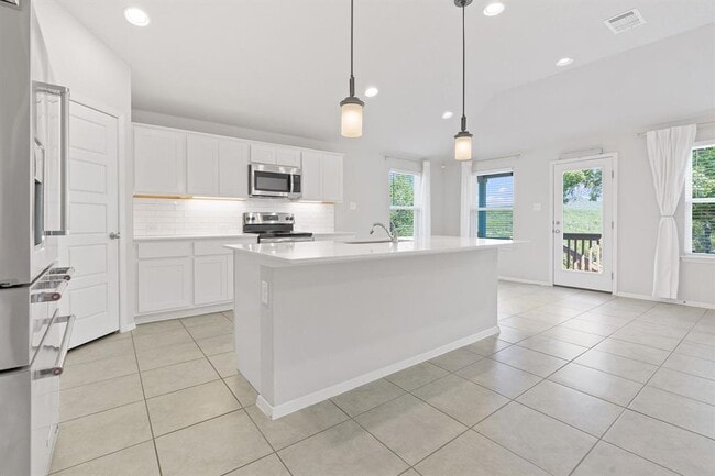 Building Photo - 8017 Flintlock Cir
