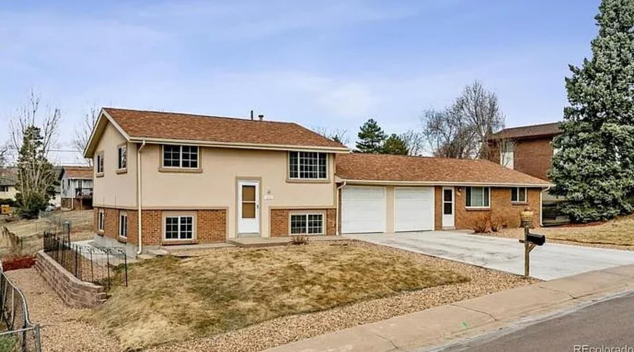 Photo - 1213 Miller Street