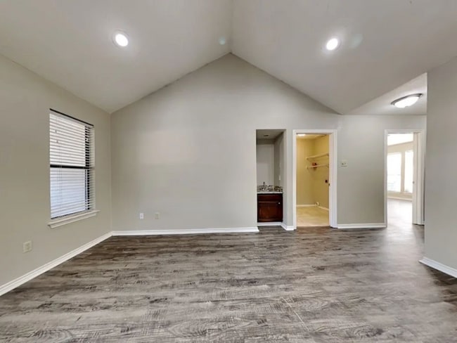 Foto del edificio - 3817 Furneaux Ln