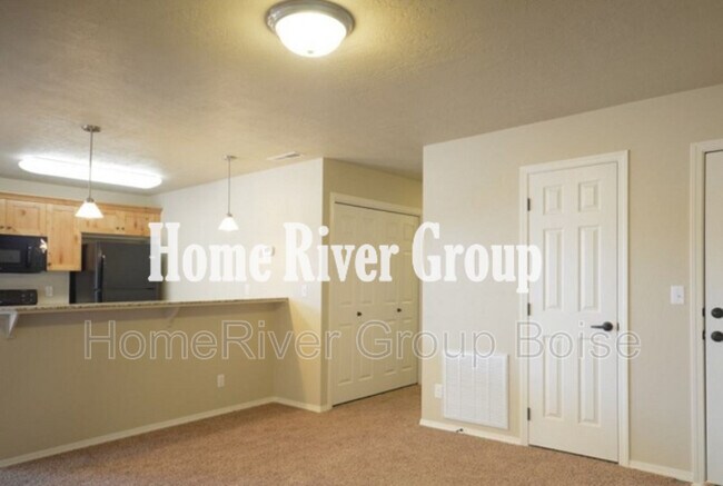 Foto del edificio - 6627 Irving St W