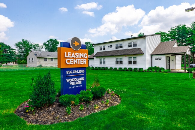 Building Photo - Woodland Village Apartments
