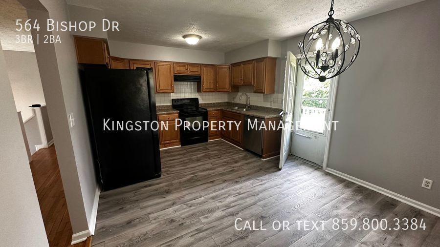 3 Bedroom 1.5 Bathroom Now Available!! - 3 Bedroom 1.5 Bathroom  Now Available!!