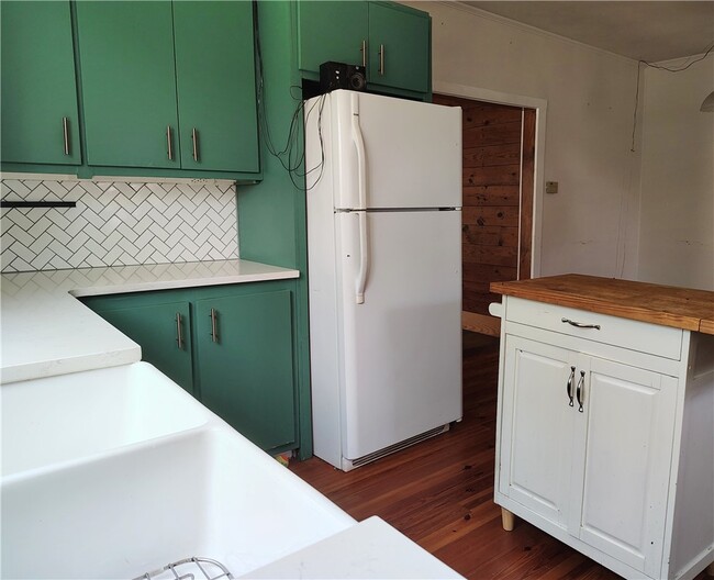 Building Photo - 14894 Trammel Mountain Rd