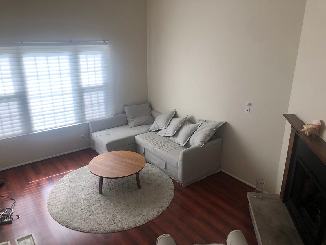 103 Park Ave Unit 2 B, Summit, NJ 07901 Condo for Rent in Summit, NJ