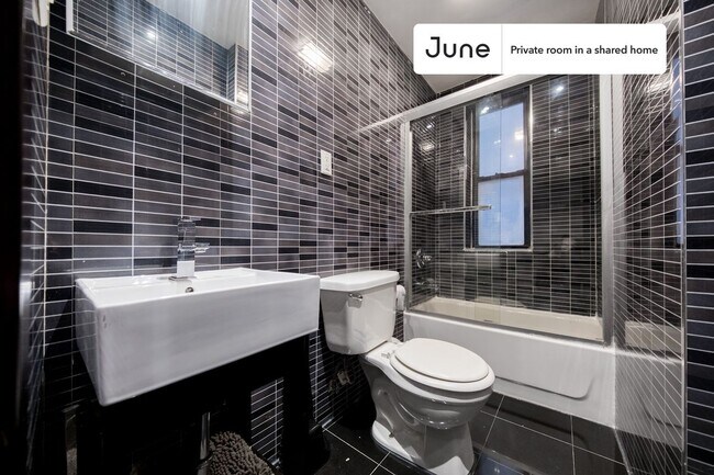 Foto del edificio - Room in Shared 3 bed/1 bath home in Central Harlem