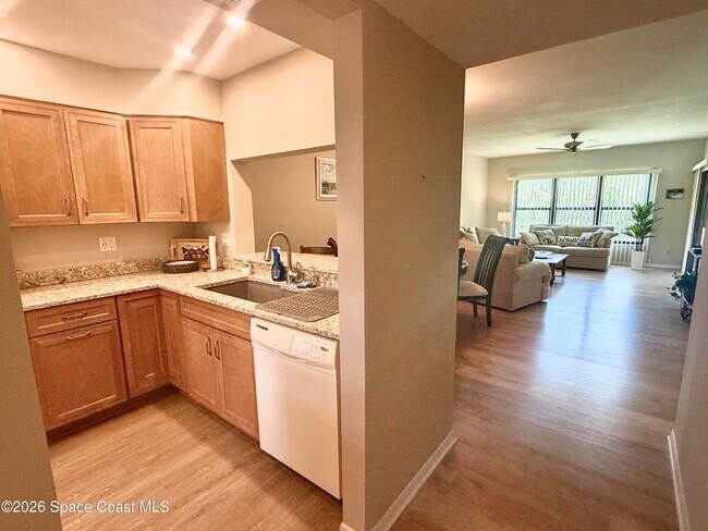 Building Photo - 6175 S Mirror Lake Dr