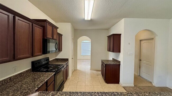 Building Photo - 12019 Quartersawn Ln