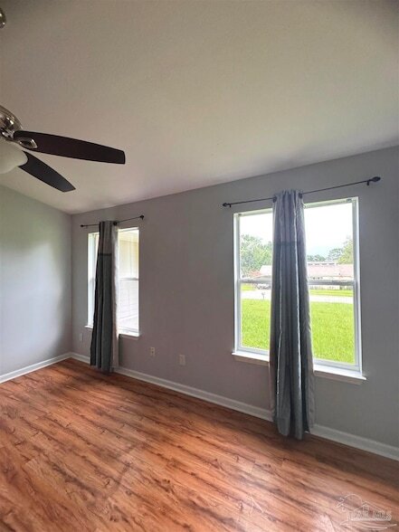 Foto del edificio - 4608 Centerpointe Dr