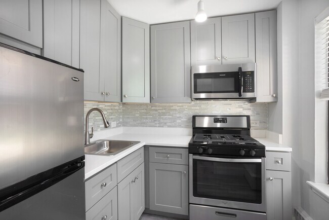 Foto del edificio - 5858 N Sheridan Rd