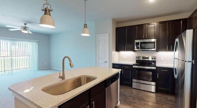 Foto del edificio - 900 Gordon Heights Ln
