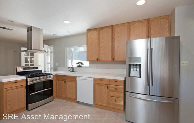 Building Photo - 3 br, 2 bath House - 5978 Shawcroft Dr