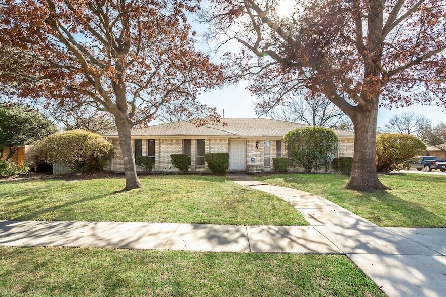 Photo - 2732 Parkhaven Drive Unit