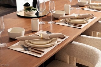 Building Photo - 5050 W Russell Rd