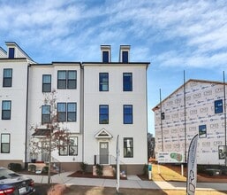 Building Photo - 15345 Ballancroft Pky