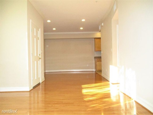 Foto del edificio - 565 E San Jose Ave