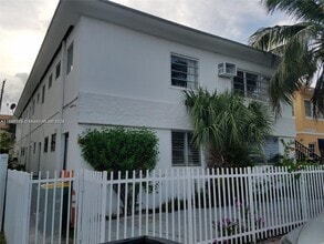 Building Photo - 8132 Harding Ave