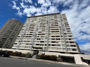 Building Photo - 780 Amana St