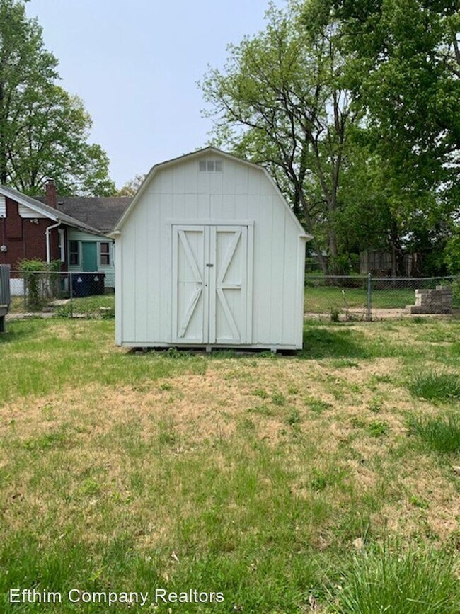 Building Photo - 2 br, 1 bath House - 7619 Fairham Ave.