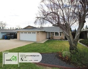 Building Photo - 808 Springer Dr