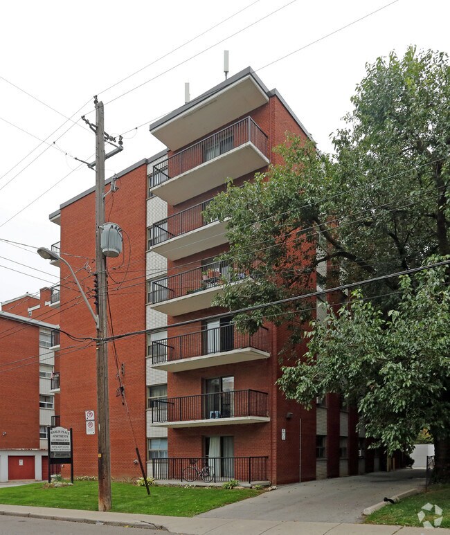 Photo du bâtiment - Marlis Place