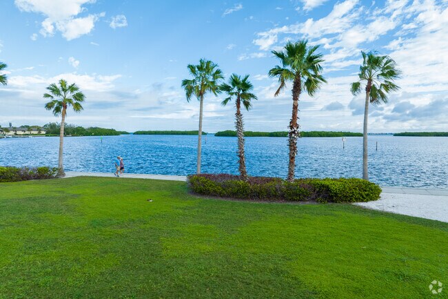 Bayfront Park offers scenic water views.
