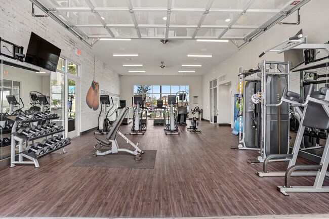 Foto del edificio - Gateway at Cooley Station