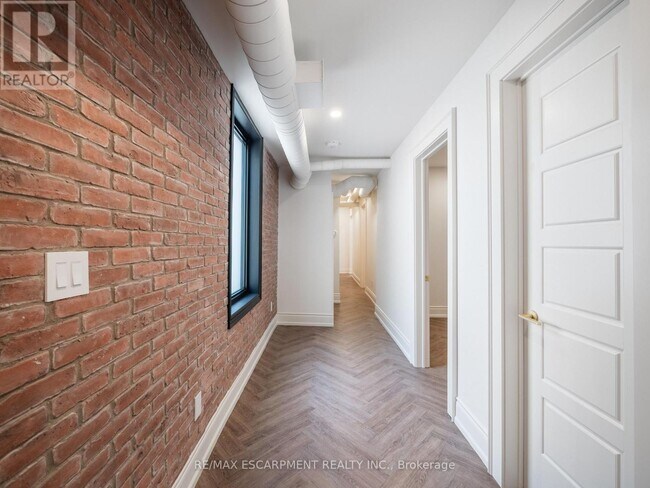 Building Photo - 46-46 O'Hara Ave