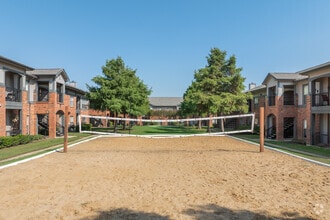 Building Photo - Kensington Park