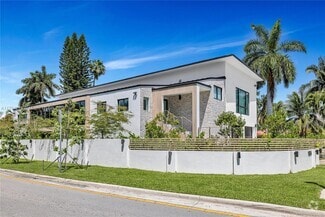 Building Photo - 1351 S Venetian Way