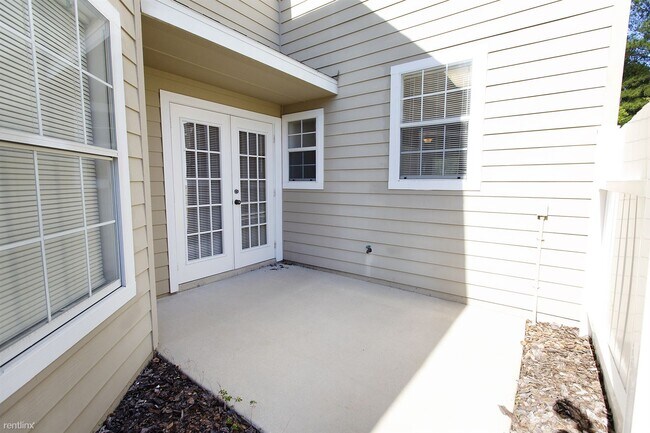 Foto del edificio - 1 br, 1 bath Townhome - 5116 Northwest 21s...