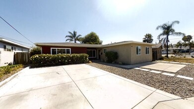 Building Photo - 6252 Adobe Dr