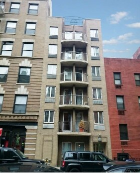 Building Image - 209 W 20th St