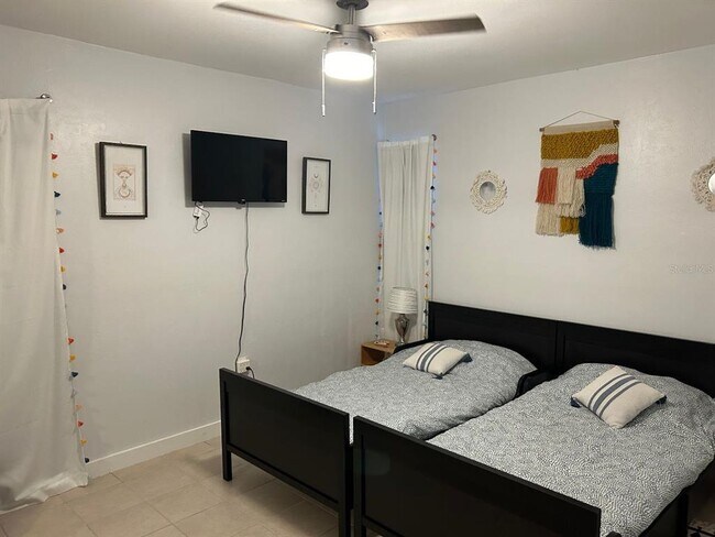 Foto del edificio - 127 Annapolis Ln