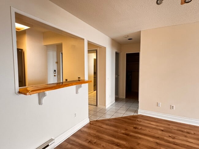 Building Photo - 3555-3555 Outrigger Rd