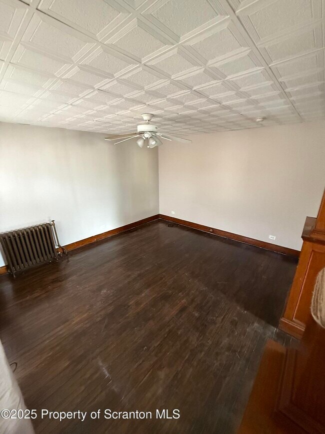 Building Photo - 510 Cherry St