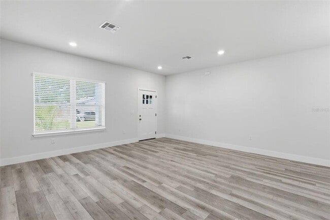 Building Photo - 16475 SE 89th Terrace