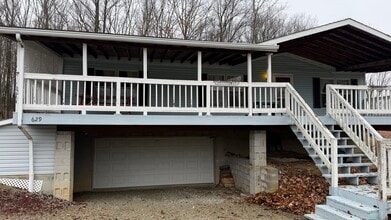 Building Photo - 629 Pine Hill Rd