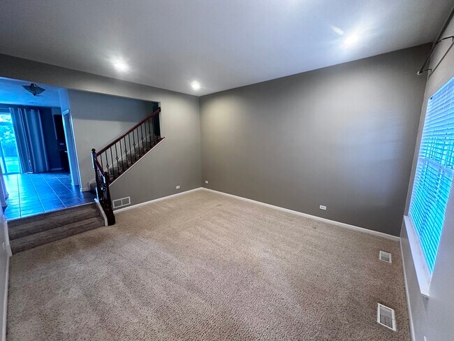 Building Photo - 3134 Kyra Ln