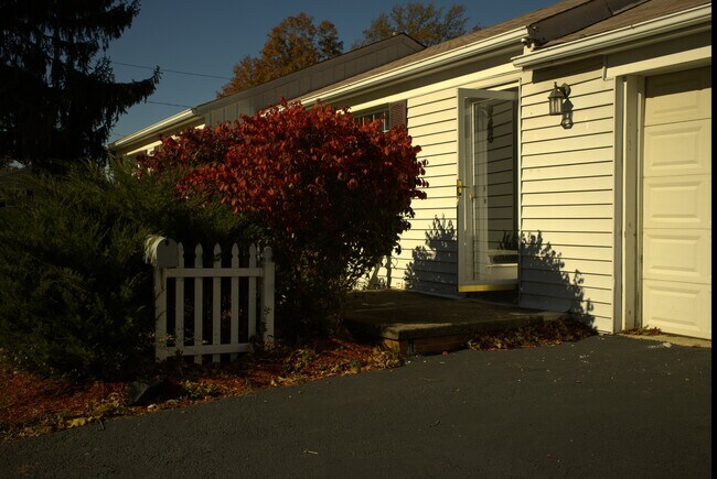 Foto del edificio - 32568 Electric Blvd