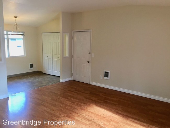 Building Photo - 17220 SW Heritage Ct