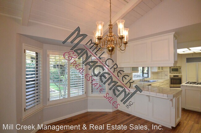 Foto del edificio - 2 br, 2 bath House - 2812 W. Border Links Dr.