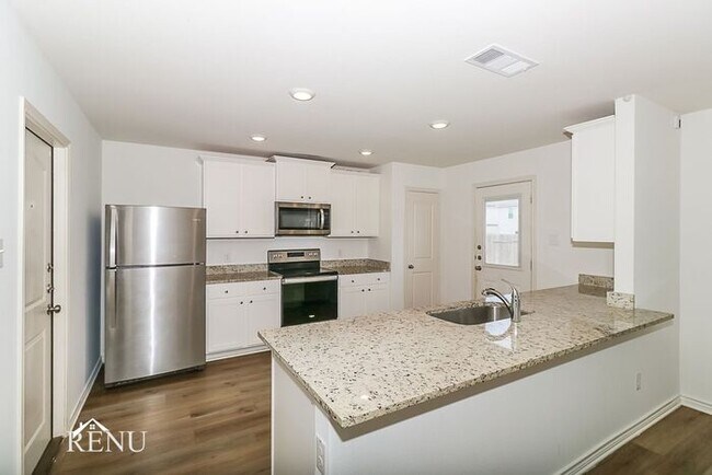 Foto del edificio - Coming Soon!