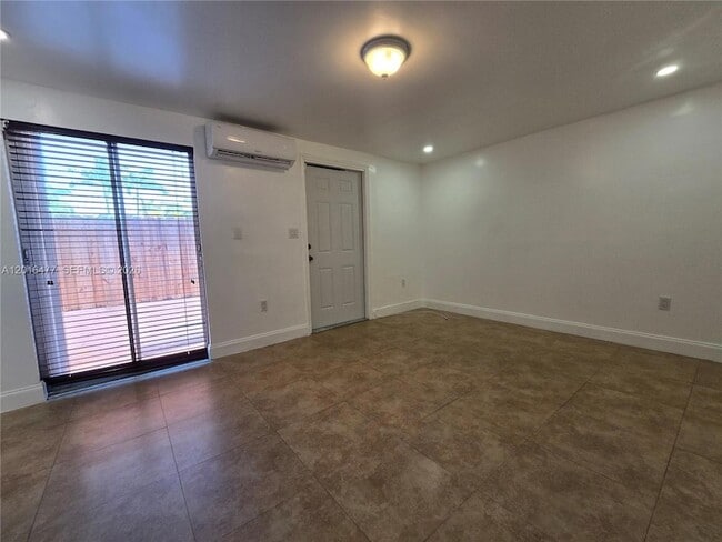 Photo - 2957 SW 36th Ct Apartment