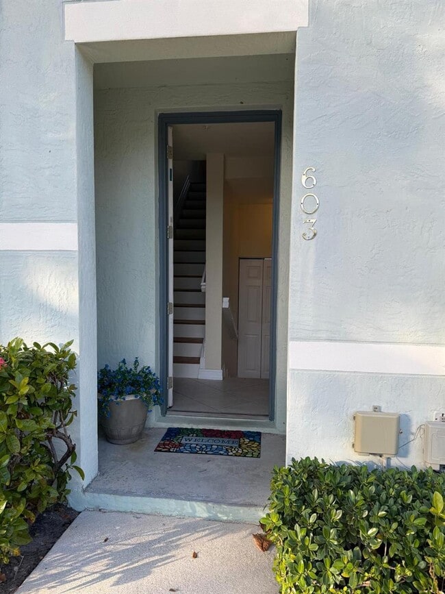 Foto del edificio - 603 N St