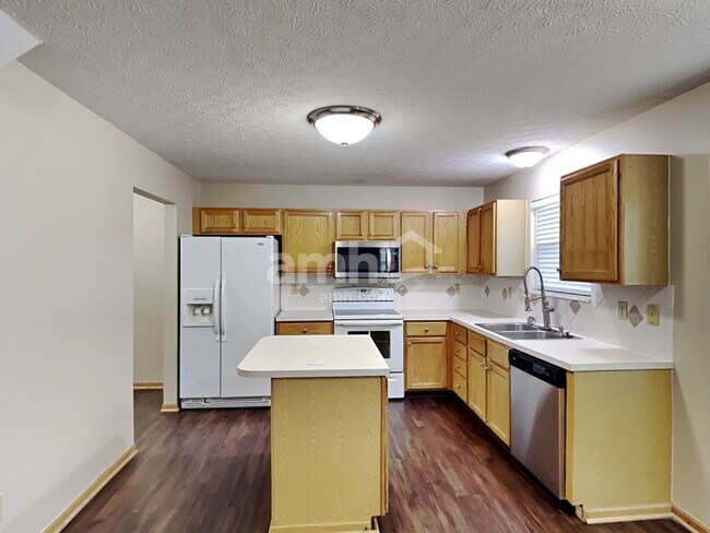 Foto del edificio - 4561 Kriggsby Boulevard