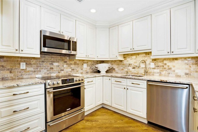 Foto del edificio - 26 Chestnut Ln
