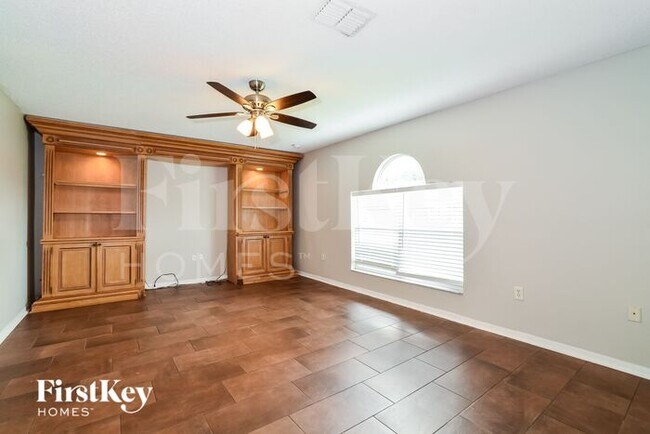 Building Photo - 4230 Iveyglen Ave