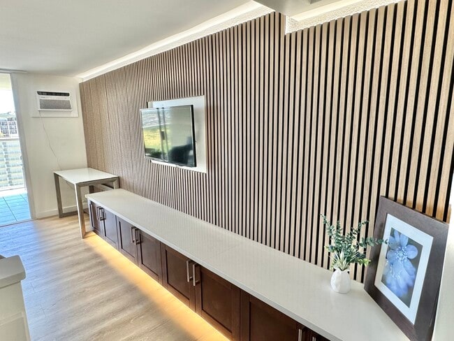 Foto del edificio - 445 Seaside Ave